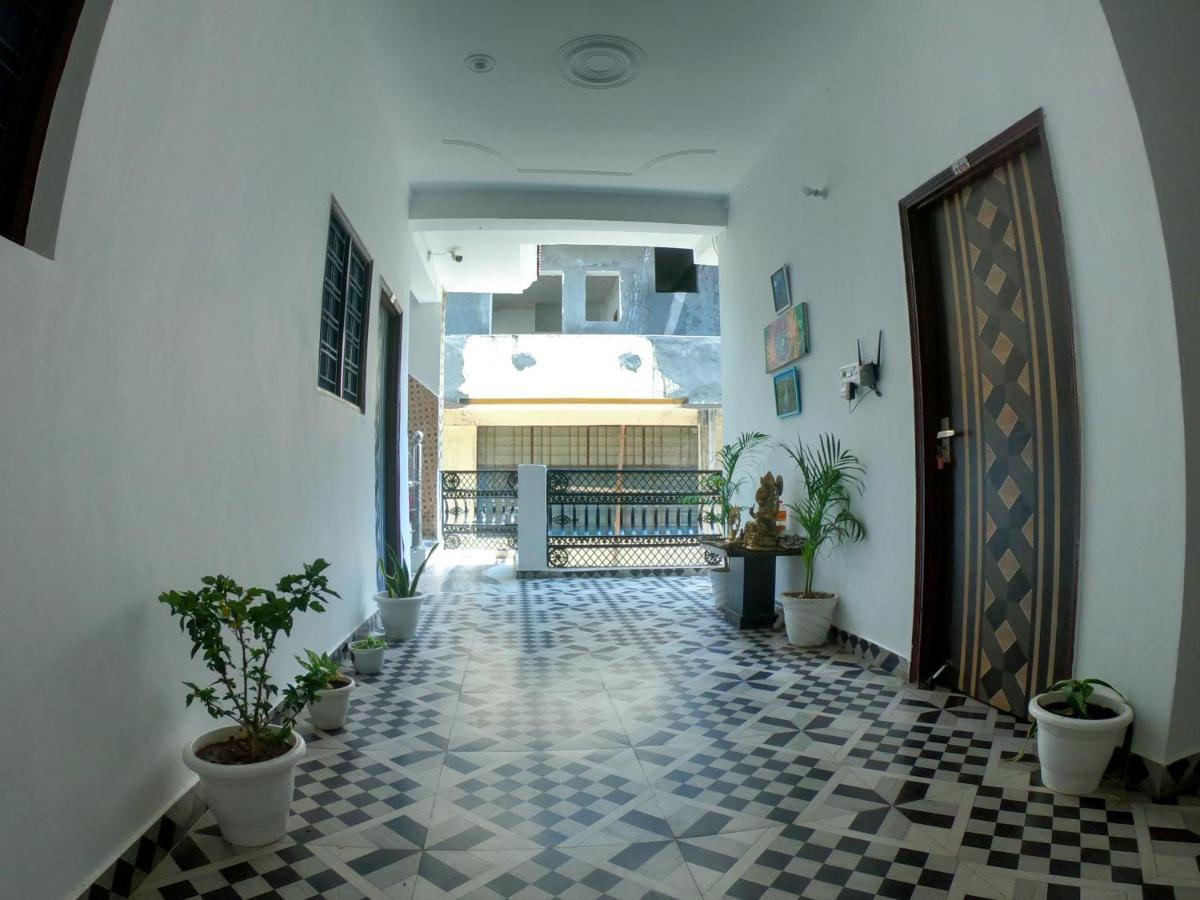 Ananta Residency Hotell Rishīkesh Exteriör bild