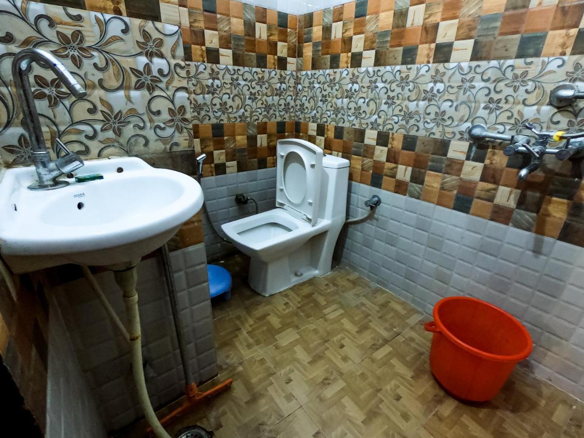 Ananta Residency Hotell Rishīkesh Exteriör bild