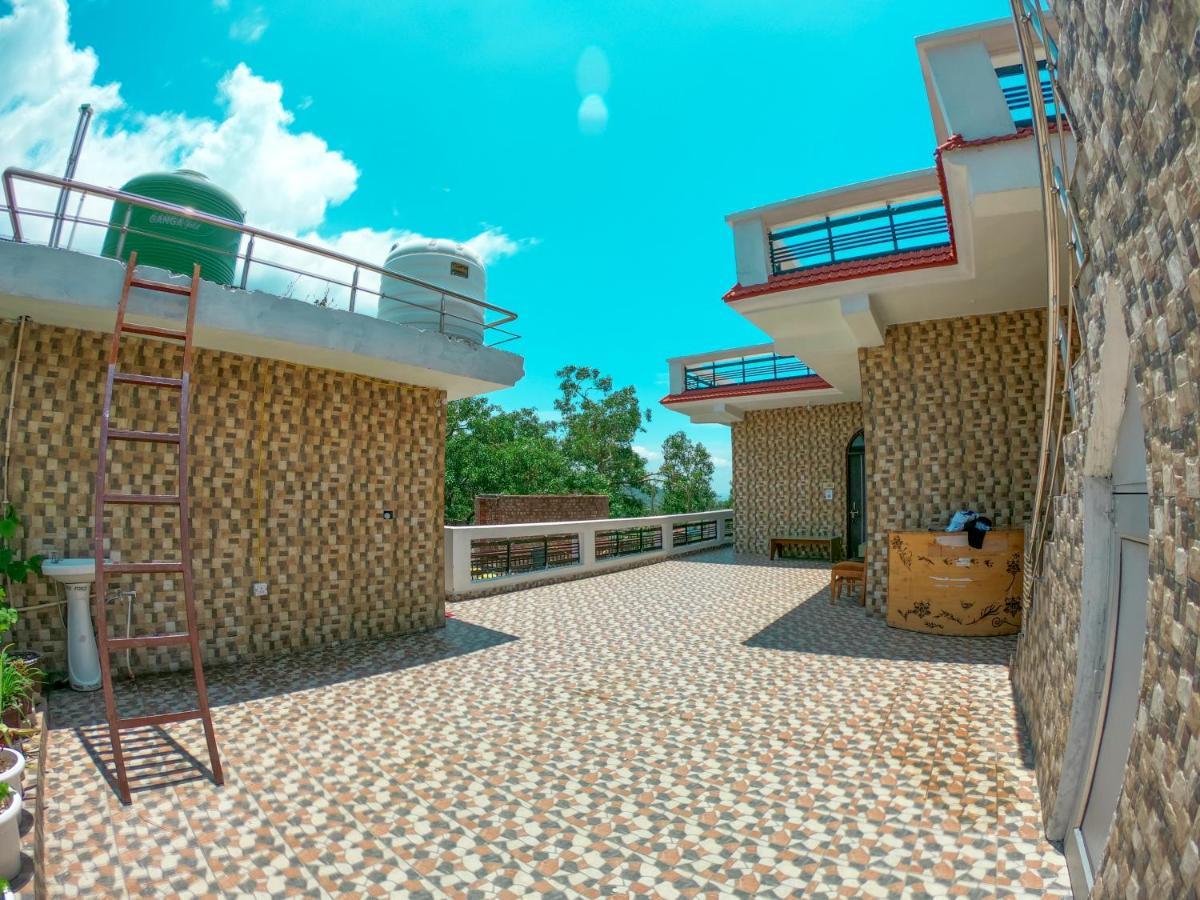 Ananta Residency Hotell Rishīkesh Exteriör bild