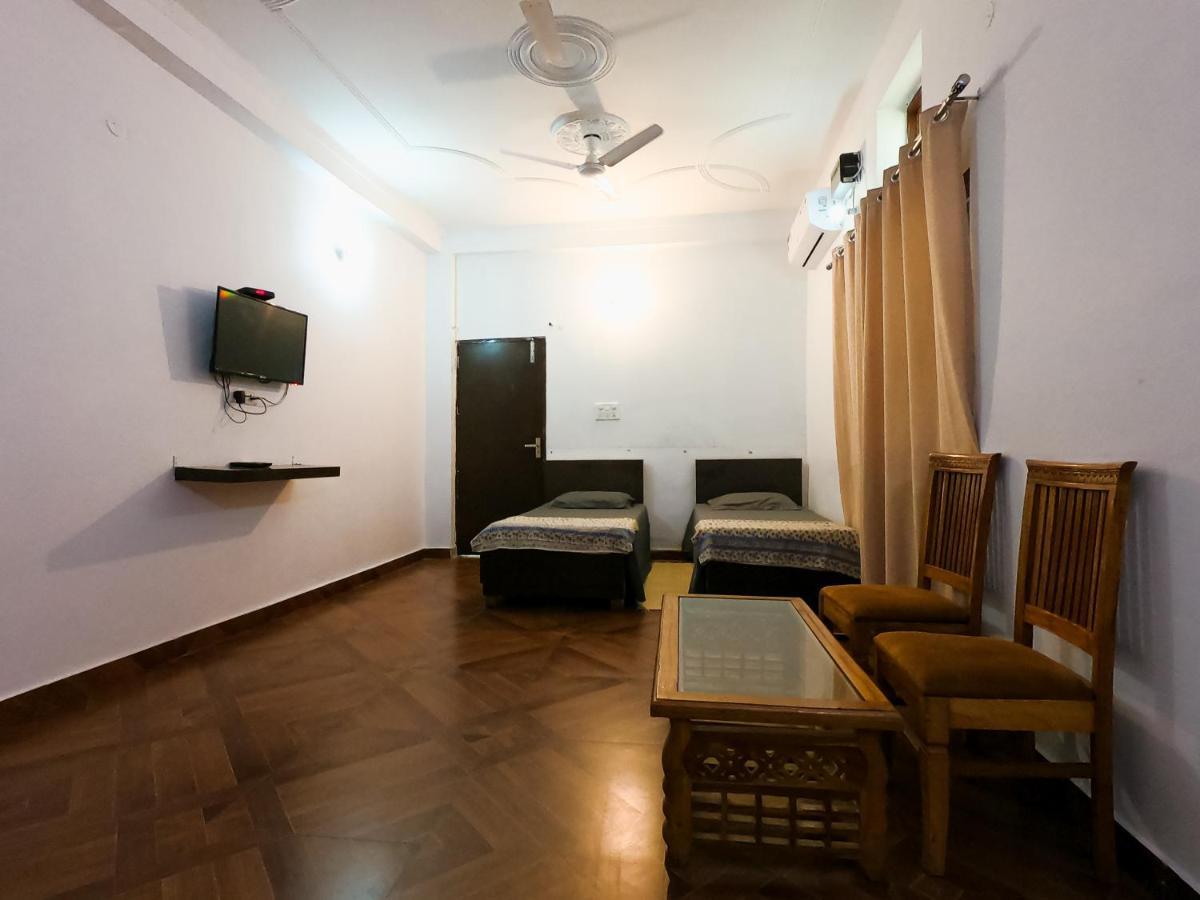 Ananta Residency Hotell Rishīkesh Exteriör bild