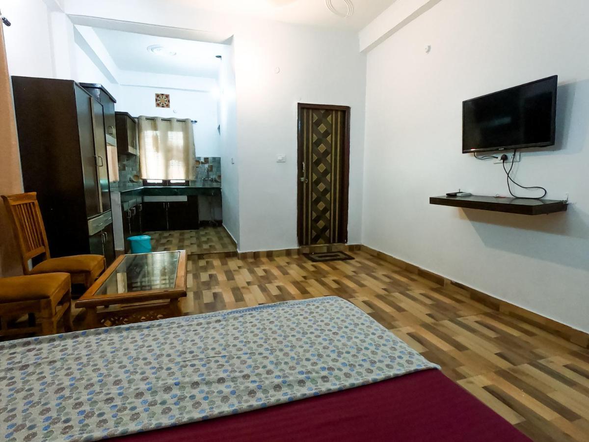 Ananta Residency Hotell Rishīkesh Exteriör bild